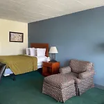 Horseshoe Curve Lodge